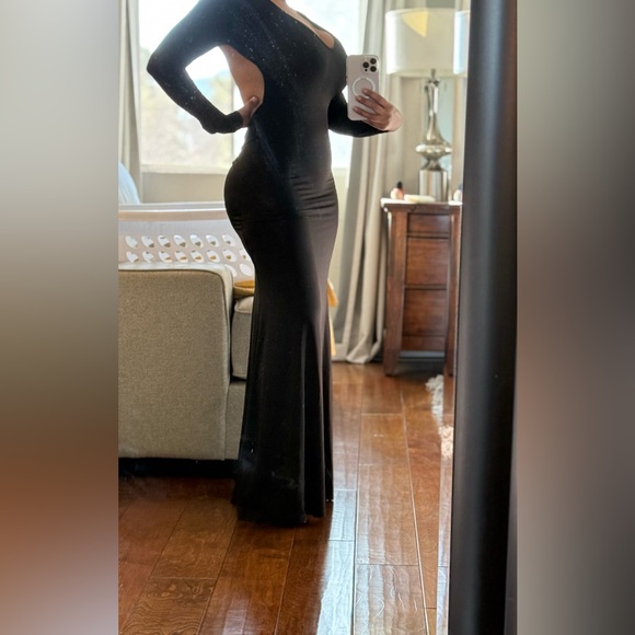 SEXY NIGHT OUT MAXI DRESS - Picture 1 of 4